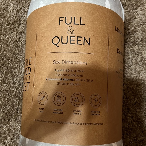 New Full/queen reversible patterned super soft quilt set - Picture 2 of 5